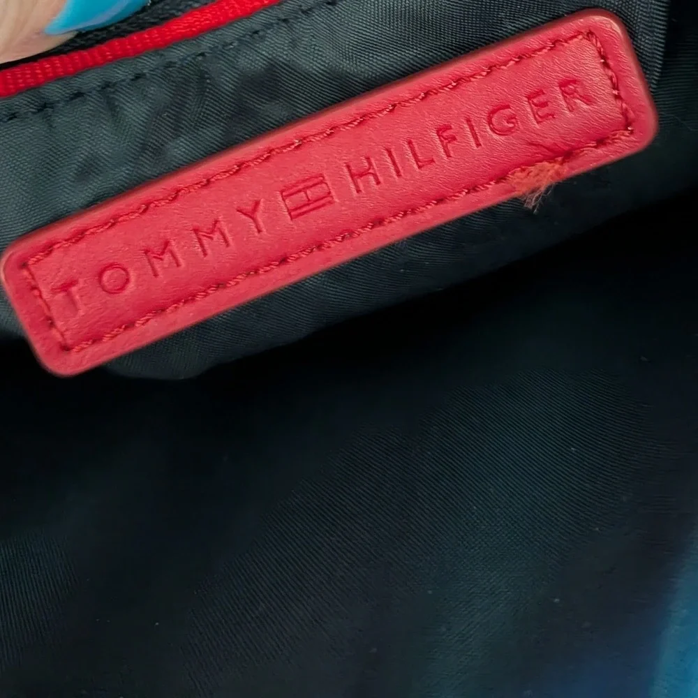 Tommy‎ Hilfiger Navy Blue Neoprene Crossbody Bag Messenger Sporty Purse